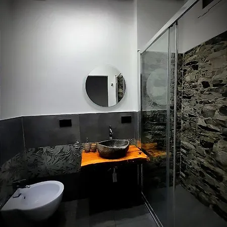 Apartment La Casa Di Selly - A Due Metri Dal Mare- *
