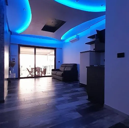 La Casa Di Selly - A Due Metri Dal Mare- *